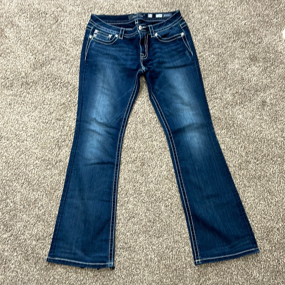 Women’s Miss Me jeans